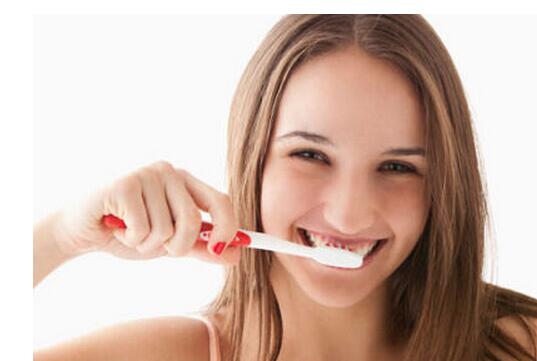 孕妇可以使用药物牙膏吗