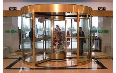 孩子容易遭受到这六种门的伤害,家长要注意啦