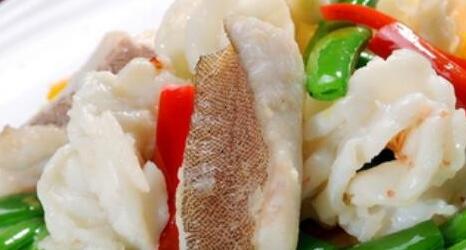 给孩子吃鱼时 千万要避开这个部位