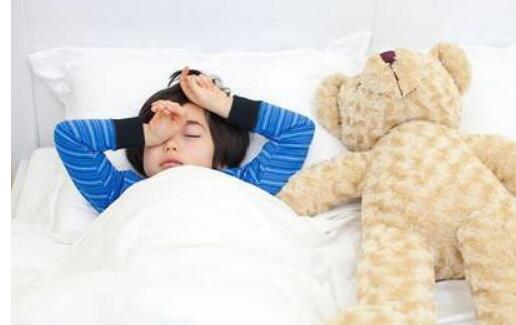 对抗宝宝赖床的6大妙招