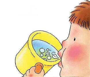 学会4个小妙招 让宝宝快速止嗝