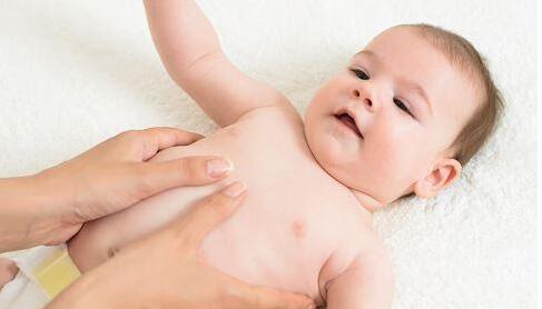 婴幼儿便秘?该如何解决