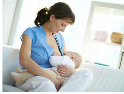 宝宝母乳喂养要注意的五个方面