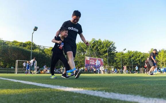 ���ӻ����м��ɣ��𡰰����ˡ�