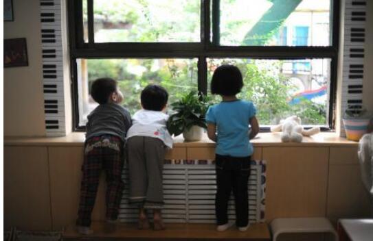 不想孩子在幼儿园受委屈,入园之前,父母就要教会他这3句话