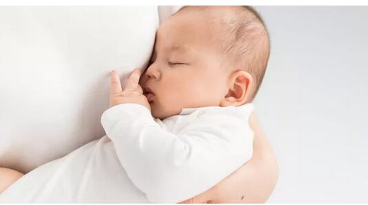 产后情绪崩溃大哭,又是产后抑郁在捣鬼!