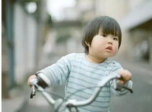 世界上著名的12种教育孩子的方法!