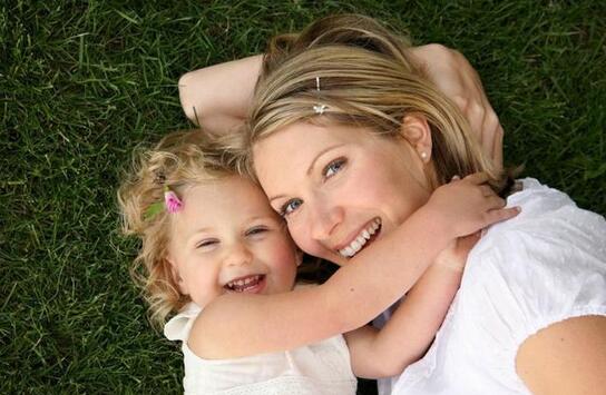 ���ֻ���Ӥ����������