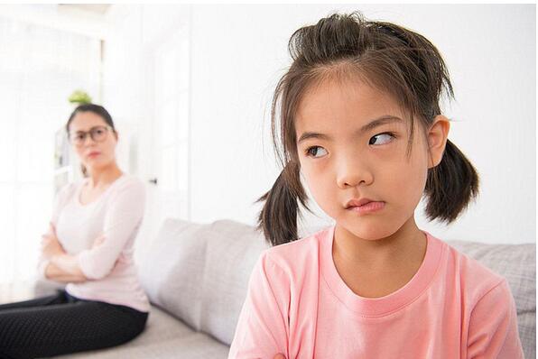 孩子变叛逆的原因?究其根源是什么?