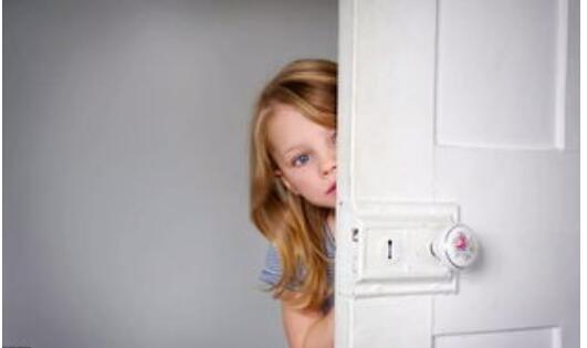 应该如何看待孩子的胆小