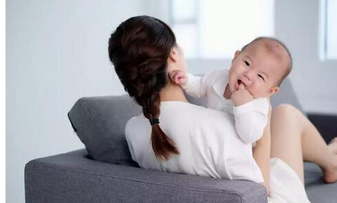 哪些因素可导致产后焦虑?