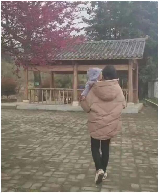 �������裺����ش�Խ����ѩ