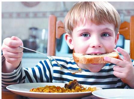 让儿童眼睛明亮的饮食