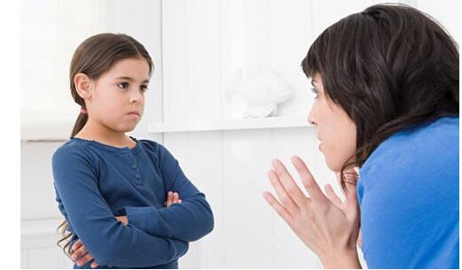 �ҳ����Ӧ�Խ��ݱ�����