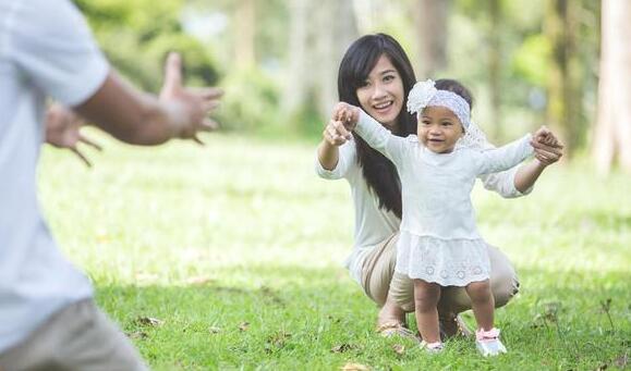 致新手父母的一封信:0-4岁宝宝安全攻略