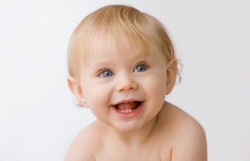 婴儿出牙如何护理?时间和顺序是怎样的的?