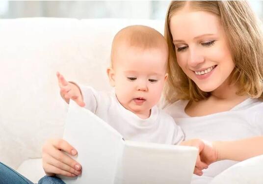 给宝宝朗读的七个好处,以及如何朗读的六个方法