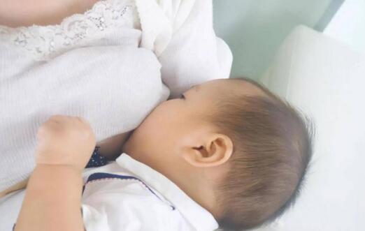 新妈妈奶水不足是假象吗?究竟是怎么回事?