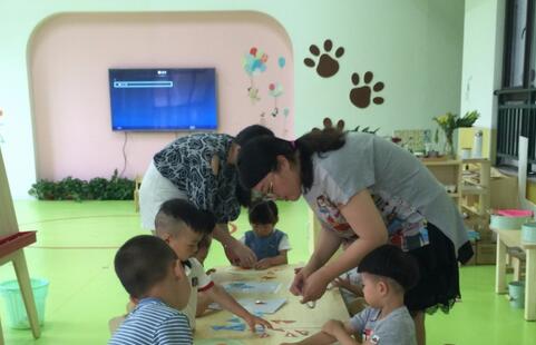 很多家长不知道,孩子在幼儿园里遭受的三种“冷暴力”