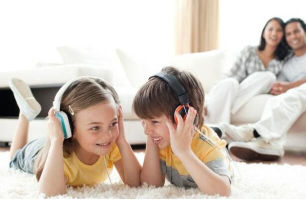 家长抓住宝宝的“敏感期”,快速提高语言能力!