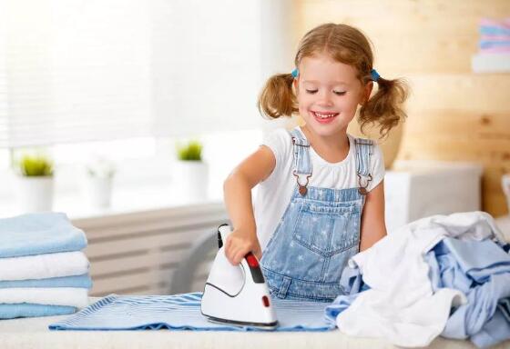 让孩子做家务的好处居然这么多!家长快来看看吧!