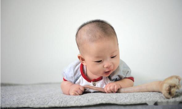 宝宝2岁前要渡过的敏感期,新手爸妈看过来!