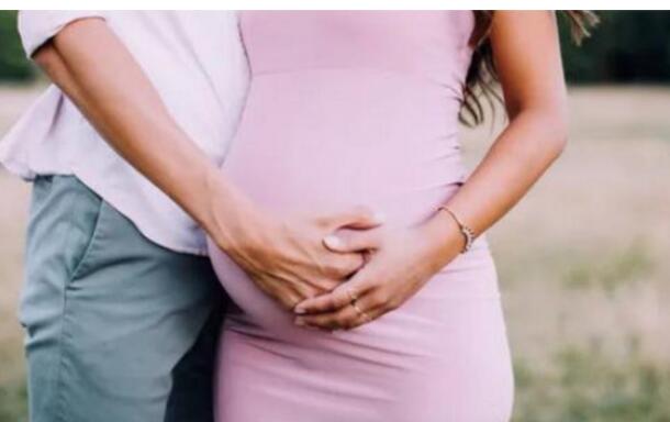 宝宝可能“过期”出生,也有可能提早“敲门”,妈妈们要多上心!