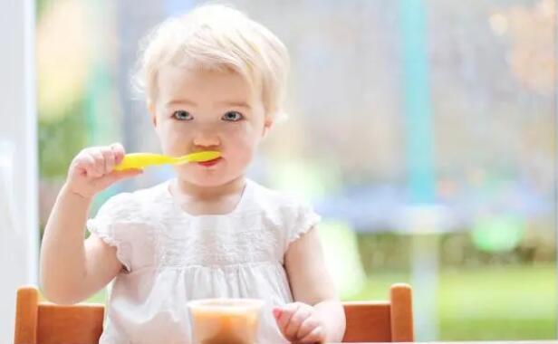 ����·�ϵ�����ҥ�ԣ����ְ���ǧ����ţ�