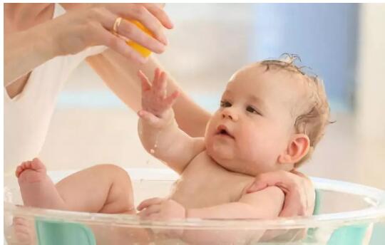 育儿的九大误区,新手父母别踩坑了