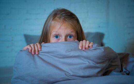 父母正确对待孩子的恐惧,孩子身心才能健康地生长发育