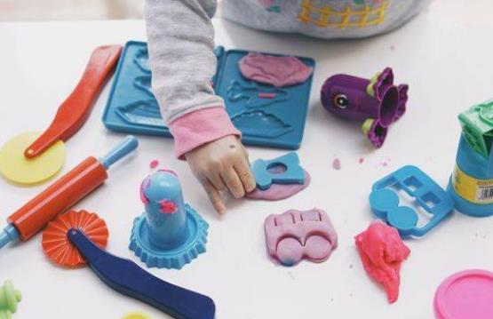 ��Ļʱ��Σ����������ȱ��ֻ�͵�ߵ��׶�ע����